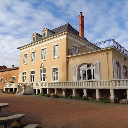 Bed and Breakfast Domaine Berenguer Ouches Exterior foto