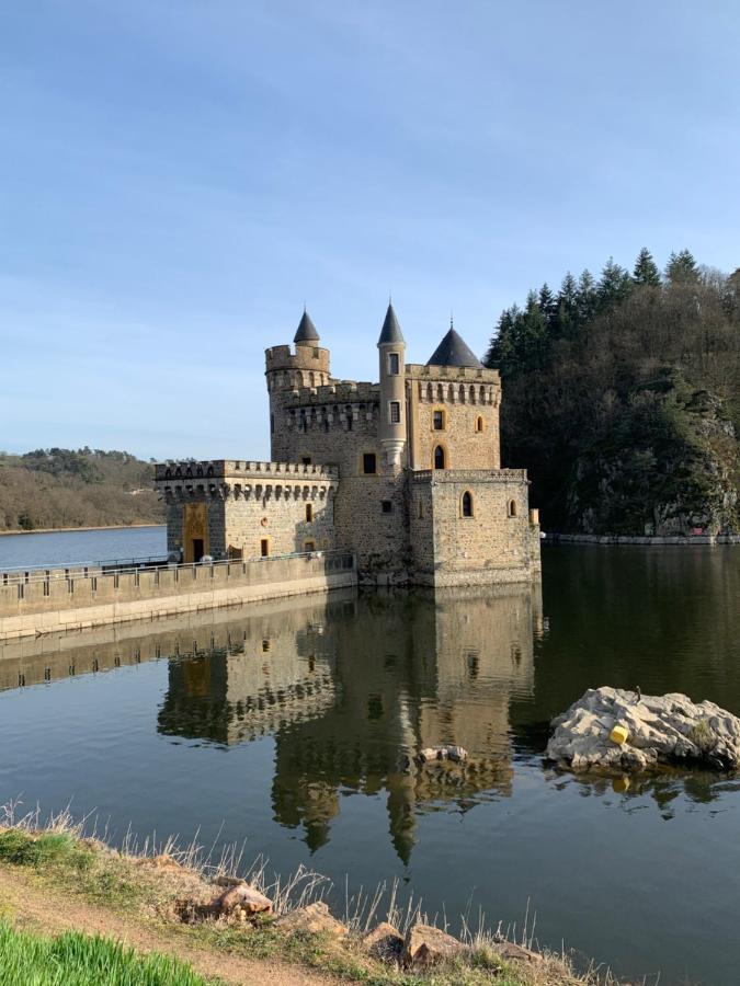 Bed and Breakfast Domaine Berenguer Ouches Exterior foto